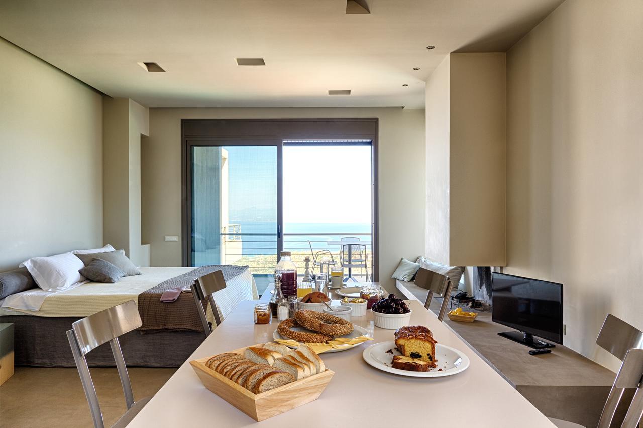 Avía Euphoria Suites מראה חיצוני תמונה
